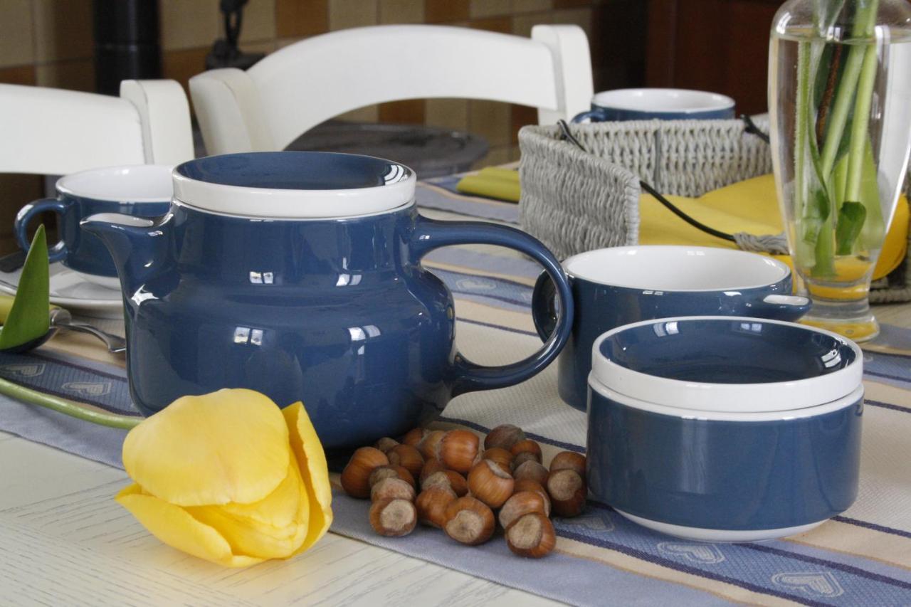 Cit Ni Bed & Breakfast Bosia Ngoại thất bức ảnh